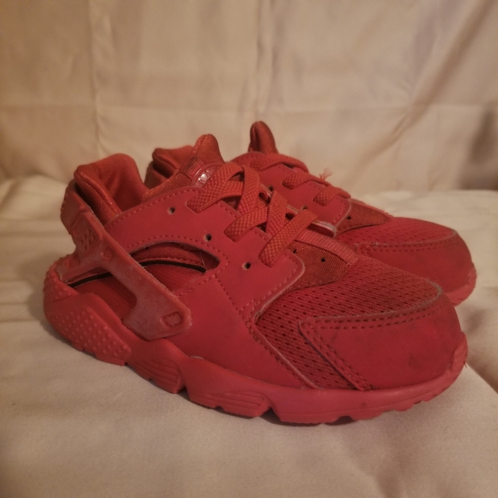 Nike Air Huarache Run Red